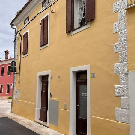 Old Town-novigrad 20 M From The Sea Apartament